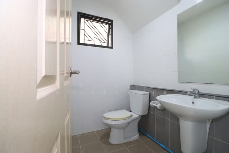 Golden Avenue Chaengwattana-Tiwanon, Nonthaburi, Sukhaprachasan Road 3, Bang Phut, Pak Kret, Nonthaburi, 3 Bedrooms, 120 sqm, Single Detached House For Sale, by พิเชษฐต์ นาคะยืนยงสุข, 500273923 - บ้านมือสอง ปากเกร็ด แจ้งวัฒนะ ซอยวัดกู้ - DDproperty.com