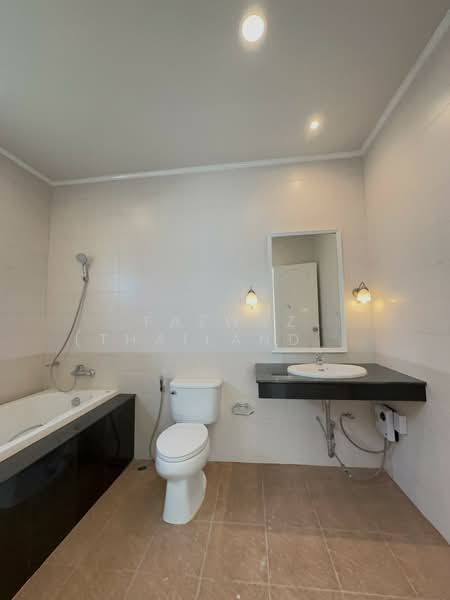 3 Bedroom House for Rent Permsap Villa Phuket Near Bang Tao Ready Home, Phuket, Sri Sunthon, Thalang, Phuket, 3 Bedrooms, 139 sqm, Single Detached House For Rent, by Fazwaz (Thailand) Co., Ltd., 500273927 - DDproperty.com