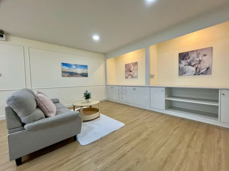 Piyaphirom condominium, Bangkok, Ratchadaphisek, Chan Kasem, Chatuchak, Bangkok, 1 Bedroom, 62 sqm, Condo For Sale, by DifferEstate, 500273947 - DDproperty.com