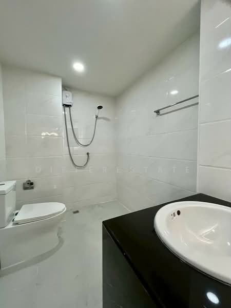 Piyaphirom condominium, Bangkok, Ratchadaphisek, Chan Kasem, Chatuchak, Bangkok, 1 Bedroom, 62 sqm, Condo For Sale, by DifferEstate, 500273947 - DDproperty.com