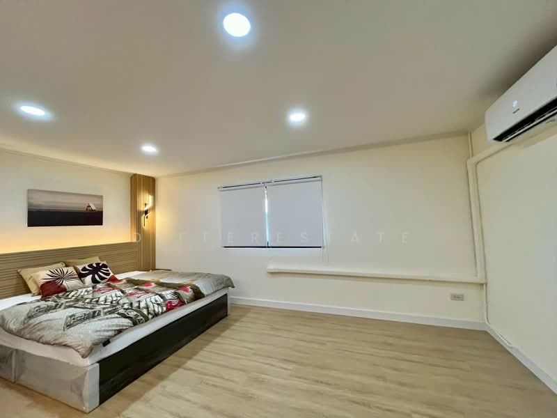 Piyaphirom condominium, Bangkok, Ratchadaphisek, Chan Kasem, Chatuchak, Bangkok, 1 Bedroom, 62 sqm, Condo For Sale, by DifferEstate, 500273947 - DDproperty.com