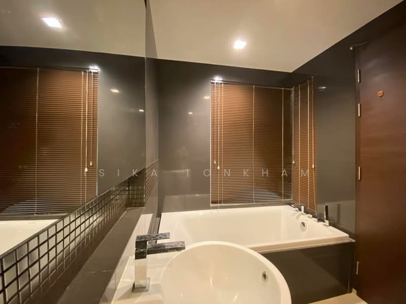 Rhythm Sathorn, Bangkok, 141 Soi Sathorn 21, Yan Nawa, Sathon, Bangkok, 1 Bedroom, 45 sqm, Condo For Sale, by Isika Tonkham, 500273953 - DDproperty.com