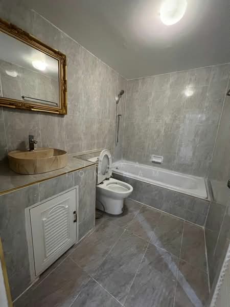 Supalai Place Sukhumvit 39, Bangkok, 175-179 Soi Sukhumvit 39 Sukhumvit Road, Khlong Tan Nua, Watthana, Bangkok, 4 Bedrooms, 219 sqm, Condo For Sale, by Isika Tonkham, 500273962 - DDproperty.com