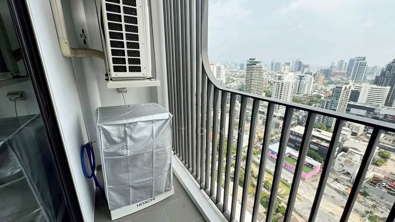 XT Ekkamai, Bangkok, 259 Soi Sukhumvit 63, Khlong Tan Nua, Watthana, Bangkok, 1 Bedroom, 30 sqm, Condo For Rent, by Isika Tonkham, 500273968 - DDproperty.com