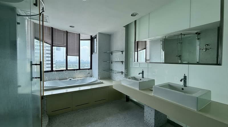 Royal River Place, Bangkok, Rama 3 Road, Bang Pong Pang, Yan Nawa, Bangkok, 4 Bedrooms, 312 sqm, Condo For Sale, by Acute Realty Partner Co.,Ltd., 500273978 - DDproperty.com