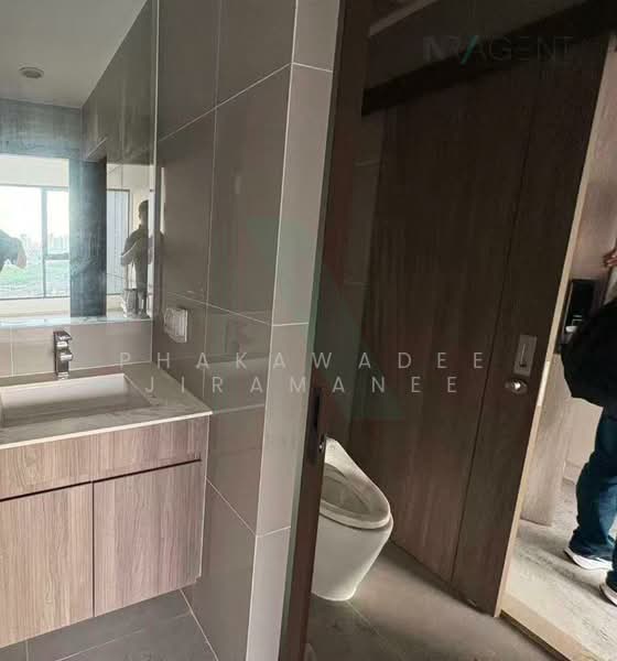 IDEO Mobi Asoke, Bangkok, New Petchaburi Road, Bang Kapi, Huai Khwang, Bangkok, 2 Bedrooms, 53 sqm, Condo For Sale, by Phakawadee Jiramanee, 500274005 - DDproperty.com