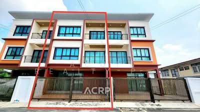 ขาย - ขายทาวน์โฮม 3 ชั้น นวมินทร์ 70 บ้านใหม่ หลังใหญ่ ใกล้ถนนใหญ่ประเสริฐมนูกิจ, กรุงเทพ