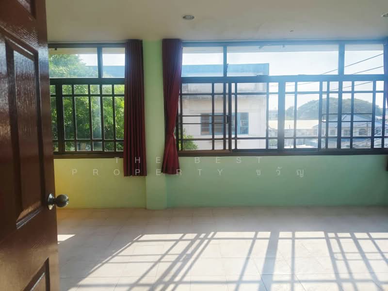 Valentine Ville, Bangkok, Soi Ram Intra 46 Yaek 11, Ram Inthra, Khan Na Yao, Bangkok, 4 Bedrooms, 100 sqm, Townhouse For Sale, by The Best Property ขวัญ, 500274012 - DDproperty.com