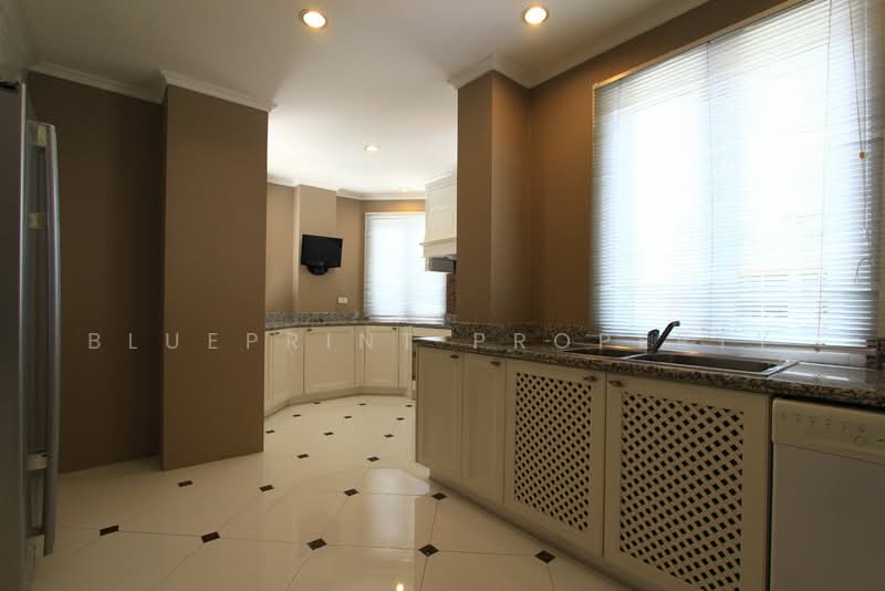Dhani Residence, Bangkok, 1217/3 Soi Chumphon Sukhumvit Road, Khlong Tan Nua, Watthana, Bangkok, 3 Bedrooms, 330 sqm, Condo For Rent, by Blueprint Property, 500274028 - DDproperty.com