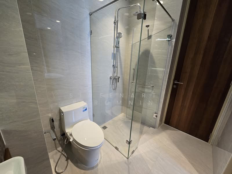 Noble State 39, Bangkok, 35 Soi Sukhumvit 39, Khlong Tan Nua, Watthana, Bangkok, 1 Bedroom, 30 sqm, Condo For Rent, by Sineenart Phromnin, 500274046 - DDproperty.com