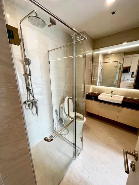 Noble State 39, Bangkok, 35 Soi Sukhumvit 39, Khlong Tan Nua, Watthana, Bangkok, 1 Bedroom, 30 sqm, Condo For Rent, by Sineenart Phromnin, 500274046 - DDproperty.com