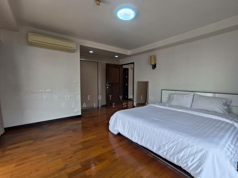Baan Sukhumvit 14, Bangkok, 1/1 Soi Sukhumvit 14, Khlong Toei, Bangkok, 3 Bedrooms, 200 sqm, Condo For Rent, by PROPERTYSIGHTS REAL ESTATE, 500274050 - DDproperty.com