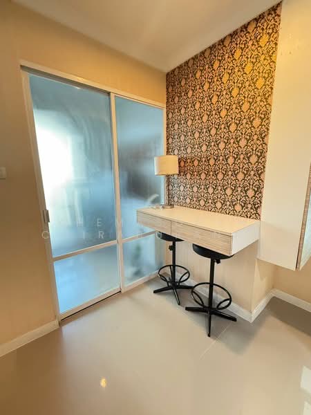 Lumpini Place Rama 9-Ratchada, Bangkok, Rama 9 Road, Huai Khwang, Huai Khwang, Bangkok, 1 Bedroom, 38 sqm, Condo For Sale, by Khemasooch Chiraburanan, 500274060 - DDproperty.com