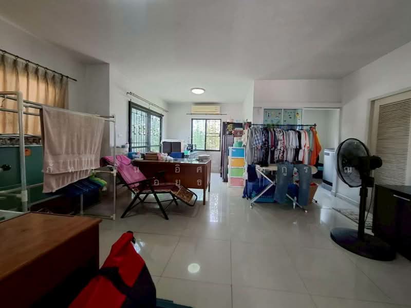 Baan Fah Piyarom Nesto, Pathum Thani, Lam Luk Ka Road, Bung Kham Proi, Lam Luk Ka, Pathum Thani, 3 Bedrooms, 157 sqm, Semi-Detached House (Twin House) For Sale, by ภัทรนัน อิศรางกูร ณ อยุธยา, 500274064 - DDproperty.com