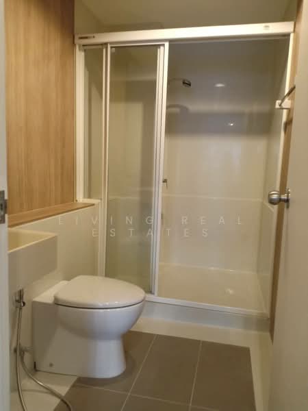 Aspire Sathon-Taksin (Copper Zone), Bangkok, 65 Kanlapaphruek Road, Bangko, Chom Thong, Bangkok, 2 Bedrooms, 46 sqm, Condo For Rent, by Living Real Estates, 500274109 - DDproperty.com