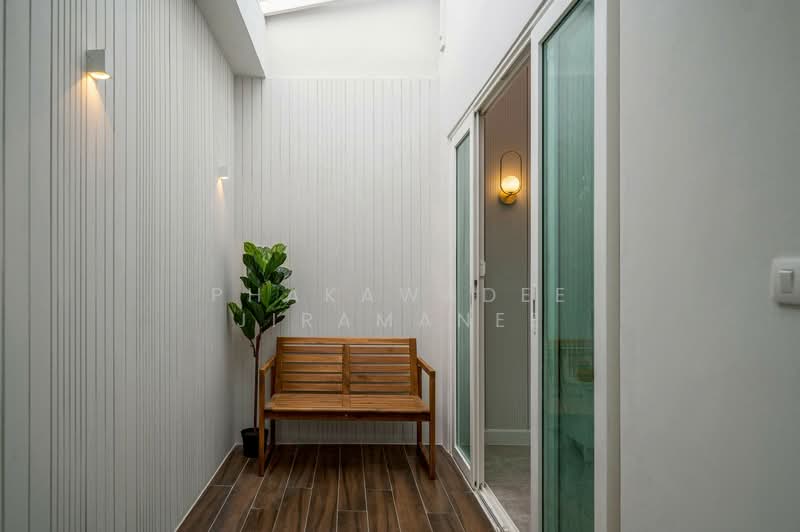 3-BR Townhouse, Bangkok, Huai Khwang, Huai Khwang, Bangkok, 3 Bedrooms, 180 sqm, Townhouse For Rent, by Phakawadee Jiramanee, 500274118 - DDproperty.com