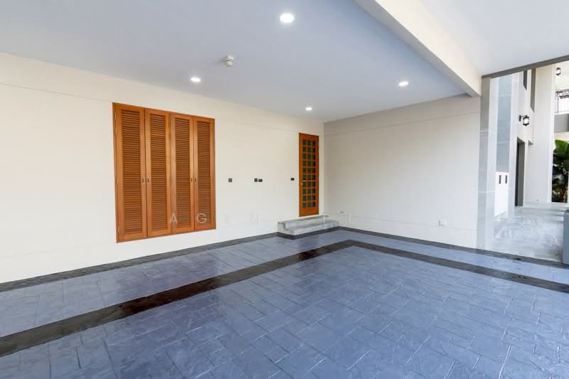 Grand Bangkok Boulevard Srinakarin, Bangkok, Srinagarindra Rd, Nong Bon, Prawet, Bangkok, 5 Bedrooms, 534 sqm, Single Detached House For Sale, by Agent Pla, 500274131 - DDproperty.com