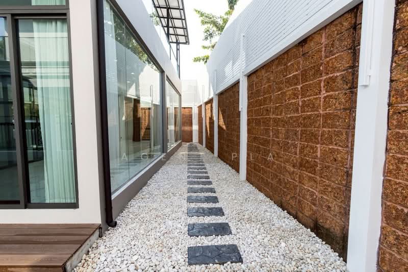 Grand Bangkok Boulevard Srinakarin, Bangkok, Srinagarindra Rd, Nong Bon, Prawet, Bangkok, 5 Bedrooms, 534 sqm, Single Detached House For Sale, by Agent Pla, 500274131 - DDproperty.com