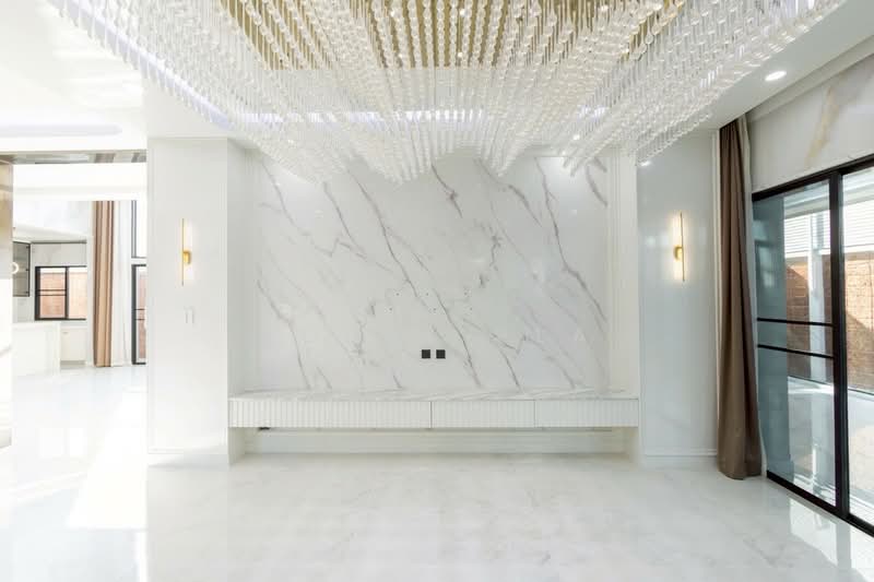 Grand Bangkok Boulevard Srinakarin : แกรนด์ บางกอก บูเลอวาร์ด ศรีนครินทร์, กรุงเทพ, ถ.ศรีนครินทร์, หนองบอน, ประเวศ, กรุงเทพ, 534 ตร.ม., บ้านเดี่ยว ขาย, โดย Agent Pla, 500274131 - DDproperty.com