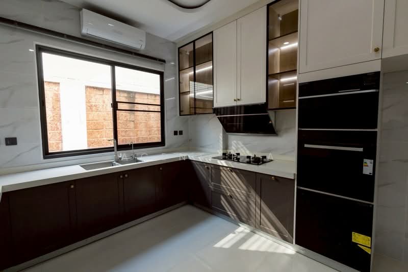 Grand Bangkok Boulevard Srinakarin, Bangkok, Srinagarindra Rd, Nong Bon, Prawet, Bangkok, 5 Bedrooms, 534 sqm, Single Detached House For Sale, by Agent Pla, 500274131 - DDproperty.com