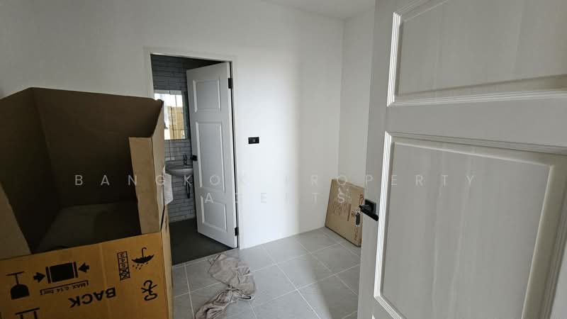 Ruamsuk Condominium : ร่วมสุข คอนโดมิเนียม, กรุงเทพ, 12 ซอยอรรถวี, คลองตัน, คลองเตย, กรุงเทพ, 320 ตร.ม., คอนโด ให้เช่า, โดย BANGKOK PROPERTY AGENTS, 500274136 - DDproperty.com