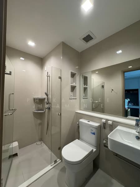 Life Sathorn Sierra, Bangkok, Ratchaphruek Rd, Talat Plu, Thon Buri, Bangkok, 1 Bedroom, 32 sqm, Condo For Sale, by Phakawadee Jiramanee, 500274146 - DDproperty.com