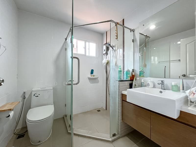 Passorn Prestige Pinklao-Phetkasem, Nakhon Pathom, Phutthamonthon Sai 4 Road, Krathum Lom, Sam Phran, Nakhon Pathom, 3 Bedrooms, 180 sqm, Single Detached House For Sale, by Ladda Suebthai, 500274147 - DDproperty.com