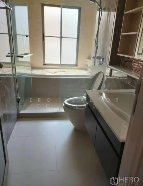 Perfect Place Sukhumvit 77-Suvarnabhumi, Samut Prakan, Lat Krabang Road, Rachathewa, Bang Plee, Samut Prakan, 4 Bedrooms, 230 sqm, Single Detached House For Rent, by Hero Realtor Co., Ltd., 500274159 - DDproperty.com