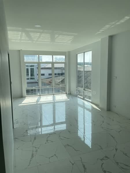 Hallmark 2 Prestige Sukhumvit 64, Bangkok, Soi Sukhumvit 64, Bang Chak, Phra Khanong, Bangkok, 4 Bedrooms, 400 sqm, Townhouse For Rent, by Sirithong Saetang, 500274161 - DDproperty.com