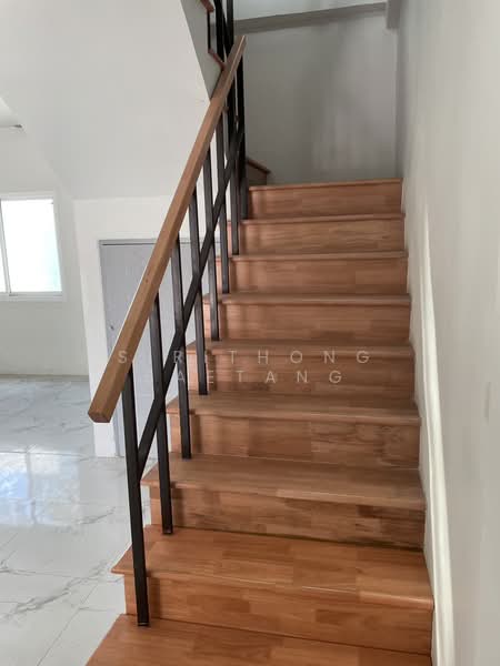 Hallmark 2 Prestige Sukhumvit 64, Bangkok, Soi Sukhumvit 64, Bang Chak, Phra Khanong, Bangkok, 4 Bedrooms, 400 sqm, Townhouse For Rent, by Sirithong Saetang, 500274161 - DDproperty.com