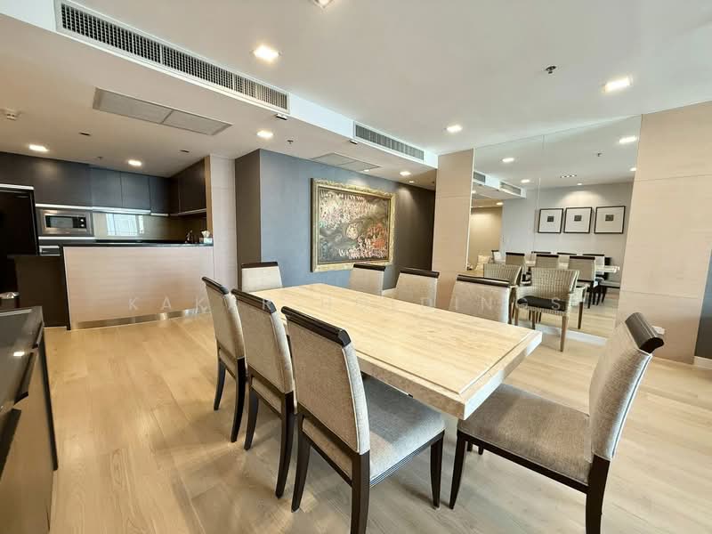 Urbana Sathorn : เออร์บาน่า สาทร, กรุงเทพ, 55 ถนนสาทรใต้, ทุ่งมหาเมฆ, สาทร, กรุงเทพ, 139 ตร.ม., คอนโด ให้เช่า, โดย Kakar Holdings, 500274171 - DDproperty.com