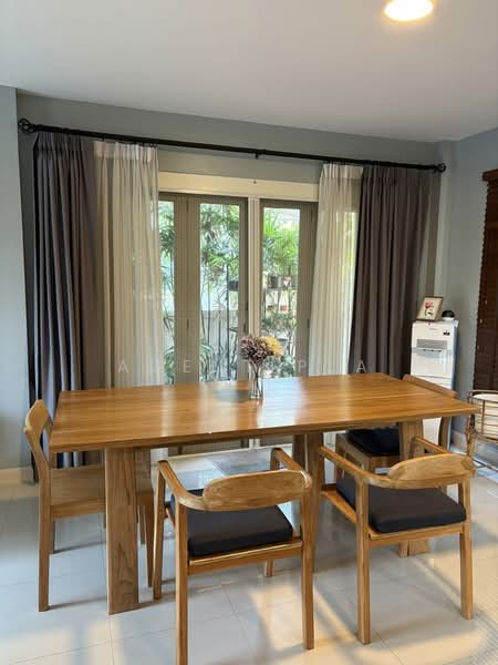 Mantana Onnut-Wongwaen, Bangkok, Sukhaphiban 2 Road, Dok Mai, Prawet, Bangkok, 3 Bedrooms, 200 sqm, Single Detached House For Rent, by Agent Pla, 500274185 - DDproperty.com