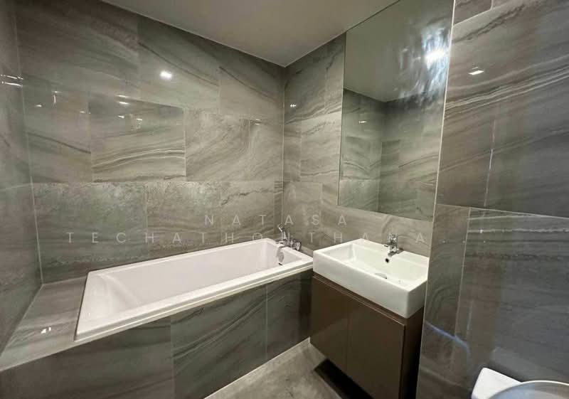 IDEO Q Sukhumvit 36, Bangkok, Soi Sukhumvit 36, Khong Tan, Khlong Toei, Bangkok, 2 Bedrooms, 48 sqm, Condo For Rent, by Natasa Techathonthanakhun, 500274213 - DDproperty.com