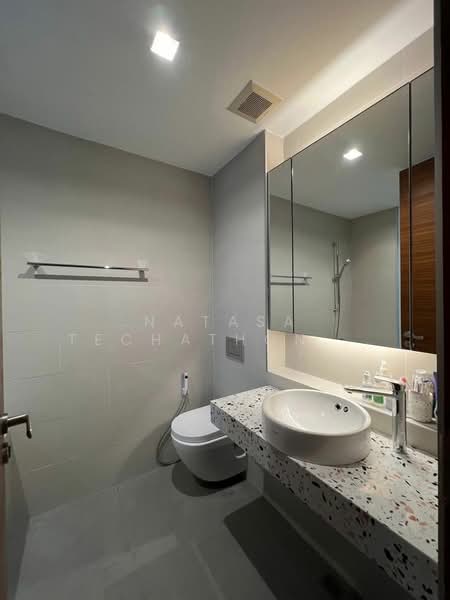 ASHTON Morph 38, Bangkok, 88 Soi Sukhumvit 38, Phra Kanong, Khlong Toei, Bangkok, 2 Bedrooms, 70 sqm, Condo For Rent, by Natasa Techathonthanakhun, 500274217 - DDproperty.com