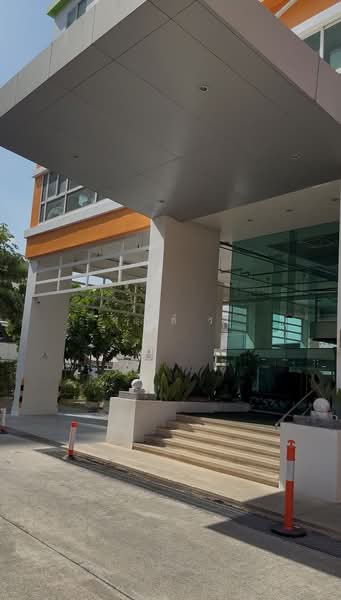 ขาย - พื้นที่สำนักงานขนาดใหญ่ Rare Corner Office 82 ตร.ม. | ใจกลางเมือง | ราคาต่ำประเมิน, กรุงเทพ