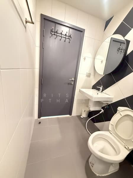 The Base Saphanmai, Bangkok, Paholayothin Road, Anusaowari, Bang Khen, Bangkok, 1 Bedroom, 30 sqm, Condo For Rent, by Kritsana Thipthananon, 500274224 - DDproperty.com