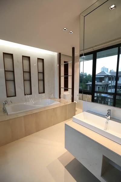Willow 49, Bangkok, 234 Soi Sukhumvit 49/14, Khlong Tan Nua, Watthana, Bangkok, 4 Bedrooms, 400 sqm, Single Detached House For Rent, by Nisakorn Wingwat, 500274246 - DDproperty.com
