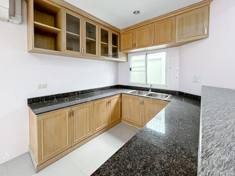กานต์ศิริ รามอินทรา นวลจันทร์ 48, Bangkok, Khlong Kum, Bueng Kum, Bangkok, 3 Bedrooms, 197 sqm, Townhouse For Sale, by Ladda Suebthai, 500274253 - DDproperty.com