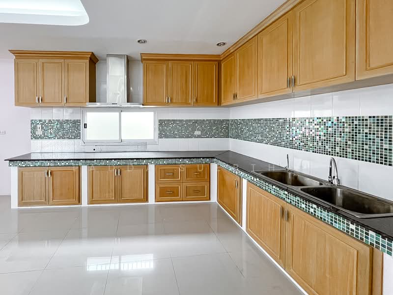 กานต์ศิริ รามอินทรา นวลจันทร์ 48, Bangkok, Khlong Kum, Bueng Kum, Bangkok, 3 Bedrooms, 197 sqm, Townhouse For Sale, by Ladda Suebthai, 500274253 - DDproperty.com