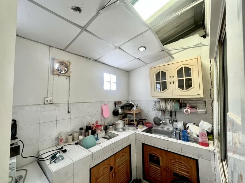 Townhome for sale at Pruksa Ville 29 Petchkasem 69, Bangkok, Nong Kham, Nong Khaem, Bangkok, 3 Bedrooms, 105 sqm, Townhouse For Sale, by คุณกัปตัน, 500274254 - DDproperty.com