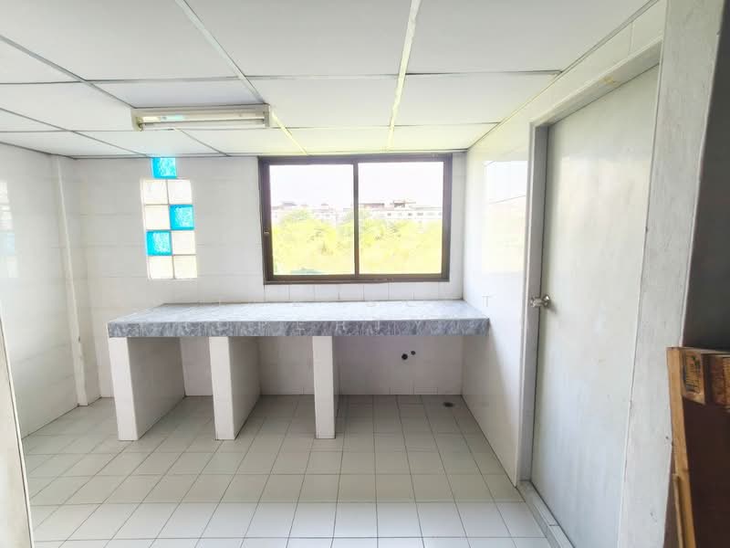 หมู่บ้านรุ่งกิจวิลล่า 5 ซอยร่มเกล้า 56 กรุงเทพฯ, กรุงเทพ, คลองสามประเวศ, ลาดกระบัง, กรุงเทพ, 120 ตร.ม., ตึกแถว-อาคารพาณิชย์ ขาย, โดย The Best Property  นิด, 500274282 - DDproperty.com