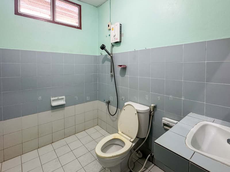 Townhouse Soi Ramkhamhaeng 72, Bangkok, รามคำแหง, Hua Mak, Bang Kapi, Bangkok, 3 Bedrooms, 100 sqm, Townhouse For Rent, by Somchai Ruechajirakit, 500274290 - DDproperty.com