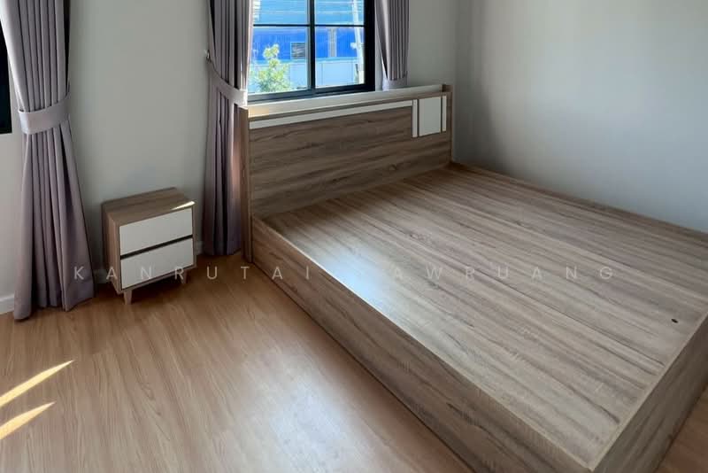 Siri Place Pattanakarn, Bangkok, 207 Soi Chaloem Prakiat Rama 9, Dok Mai, Prawet, Bangkok, 3 Bedrooms, 118 sqm, Townhouse For Rent, by Kanrutai Dawruang, 500274294 - DDproperty.com