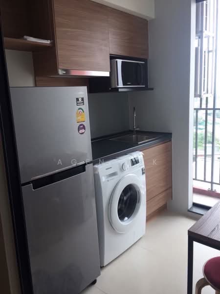 Brix Charan 64, Bangkok, 696 Charan Sanit Wong Road, Bang Yi Khan, Bang Phlat, Bangkok, 1 Bedroom, 25 sqm, Condo For Rent, by Agentbkk, 500274310 - DDproperty.com