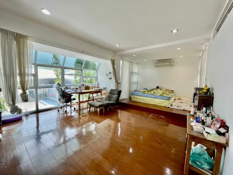 2-BR House, Bangkok, Khlong Tan Nua, Watthana, Bangkok, 2 Bedrooms, 136 sqm, Single Detached House For Rent, by Nisakorn Wingwat, 500274329 - DDproperty.com