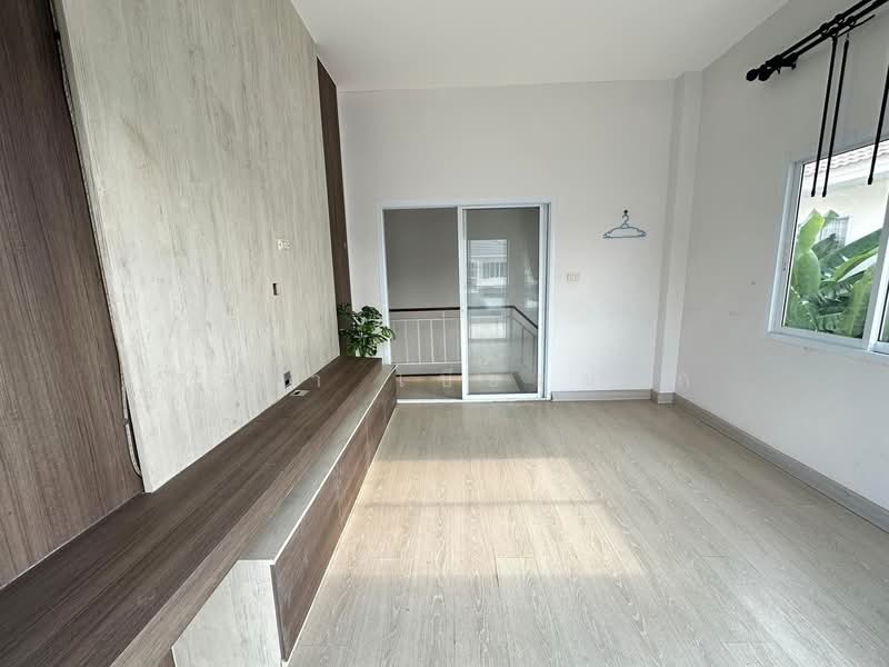 ขอนแก่น, Khon Kaen, Ban Khor, Muang Khon Kaen, Khon Kaen, 4 Bedrooms, 180 sqm, Single Detached House For Rent, by สุริยา เบียดนอก, 500274349 - DDproperty.com