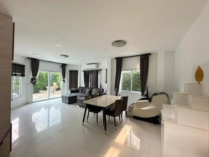 ขอนแก่น, Khon Kaen, Ban Khor, Muang Khon Kaen, Khon Kaen, 4 Bedrooms, 180 sqm, Single Detached House For Rent, by สุริยา เบียดนอก, 500274349 - DDproperty.com