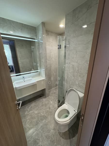 Noble Around Sukhumvit 33, Bangkok, 17 Soi Sukhumvit 33, Khlong Tan Nua, Watthana, Bangkok, 1 Bedroom, 35 sqm, Condo For Rent, by Sineenart Phromnin, 500274364 - DDproperty.com