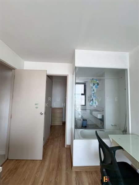 IDEO Ratchada-Huaikwang, Bangkok, 62 Pracharajbumpen Road, Huai Khwang, Huai Khwang, Bangkok, 2 Bedrooms, 56 sqm, Condo For Sale, by Sirirut Havee Akehurst, 500274373 - DDproperty.com