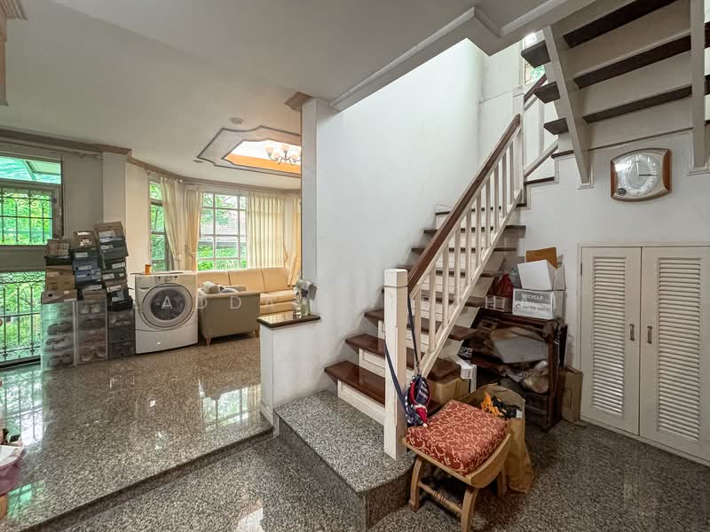 Ladawan Lake Colonial, Bangkok, Kanchanaphisek Road, Bang Bon, Bang Bon, Bangkok, 3 Bedrooms, 500 sqm, Single Detached House For Sale, by Ladda Suebthai, 500274381 - DDproperty.com